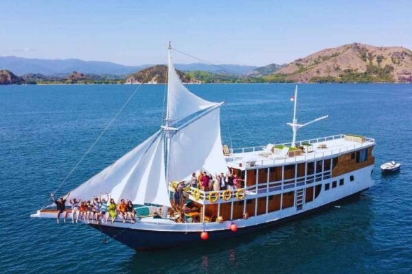Open Trip Labuan Bajo 3 Hari 2 Malam